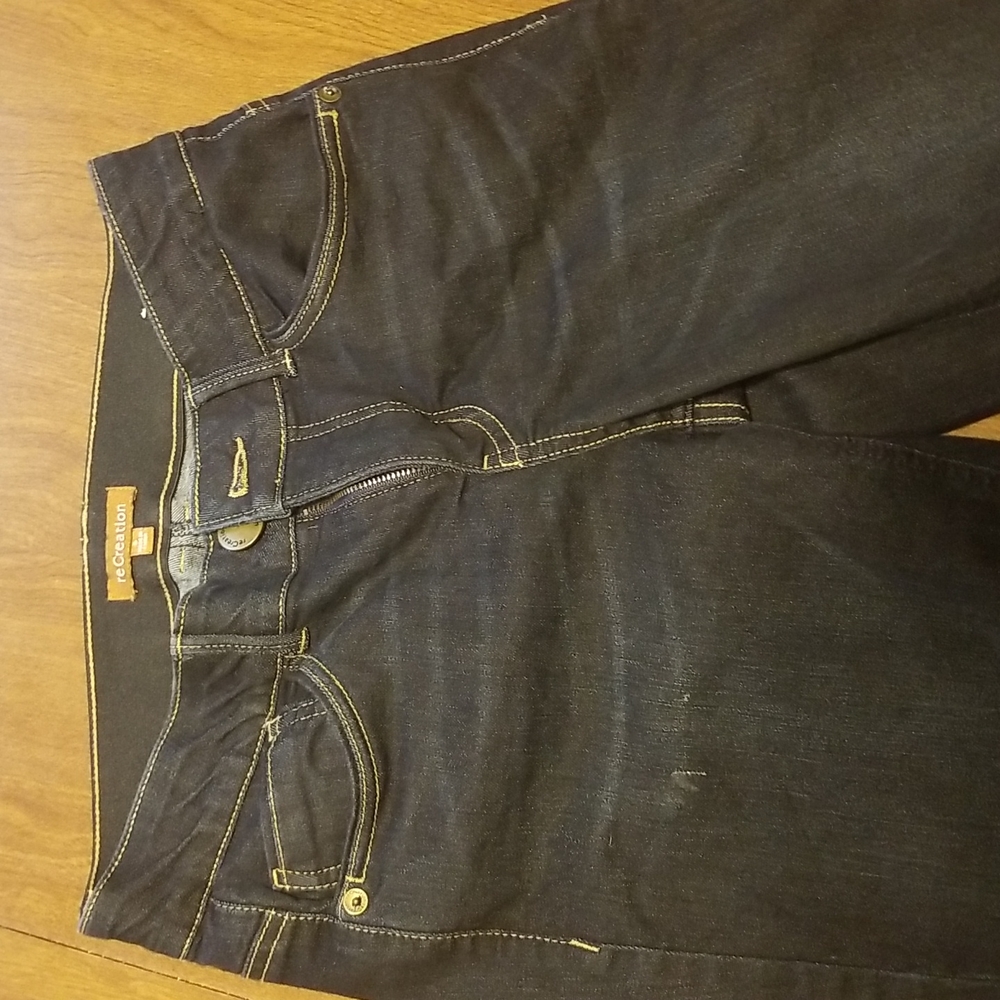 Recreation size 6 straight leg jeans